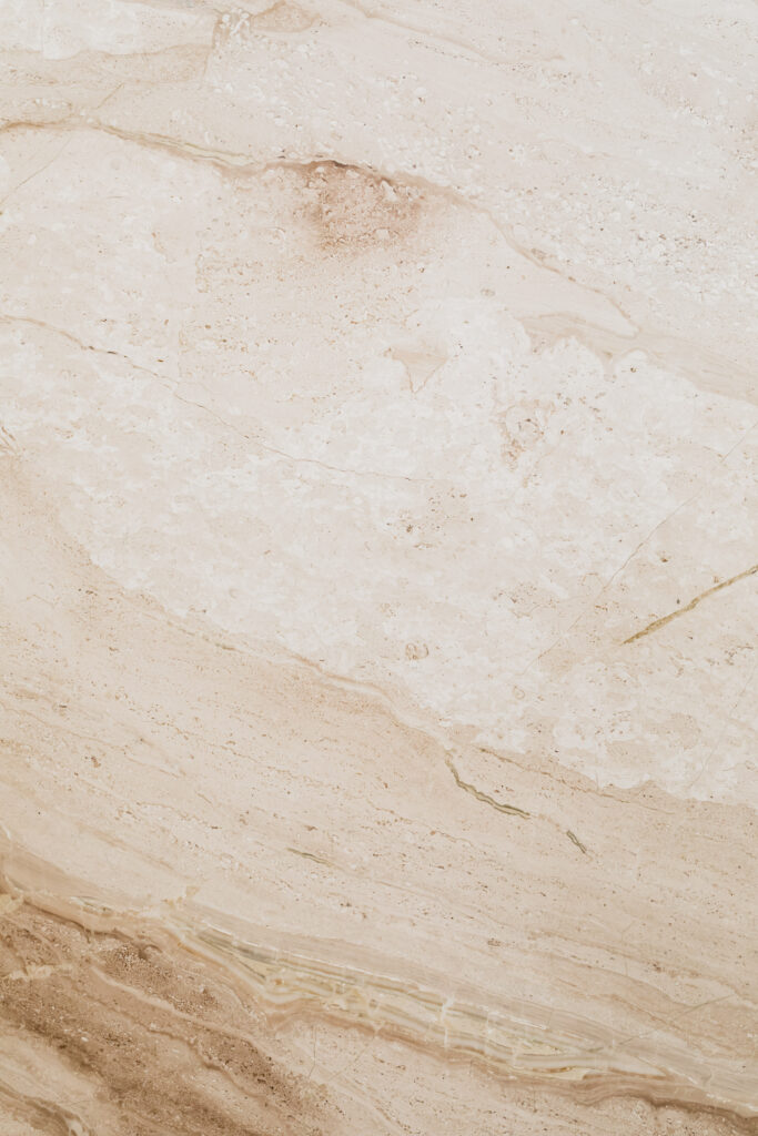 Whats The Proper Technique For Tiling A Bathroom Floor?